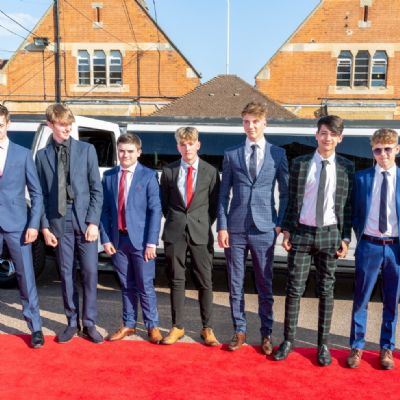 Y11 Prom 2019_32(3)